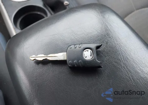 2005 Mazda Tribute I из США, поврежденный, VIN 4F2YZ02Z05KM59500